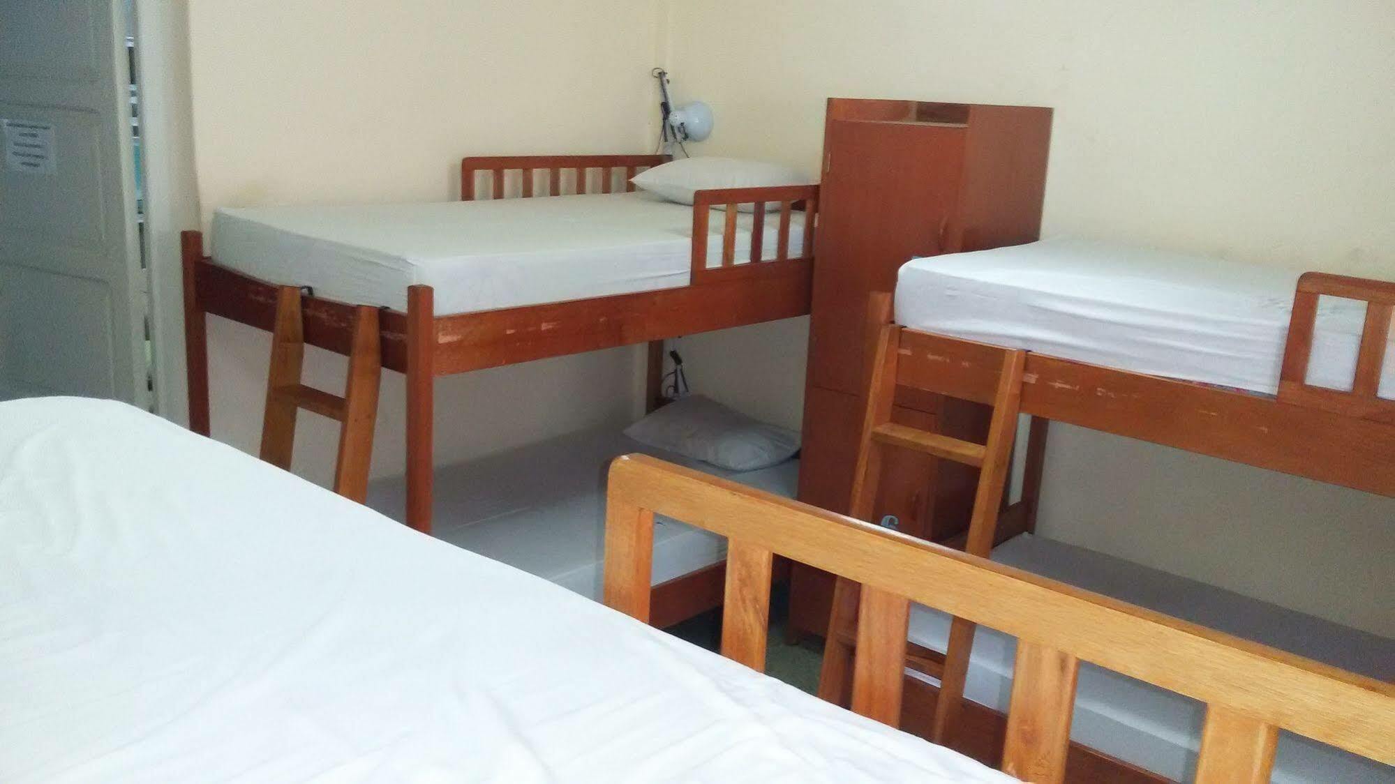 אסונסיון Hamaca Paraguaya Hostel מראה חיצוני תמונה